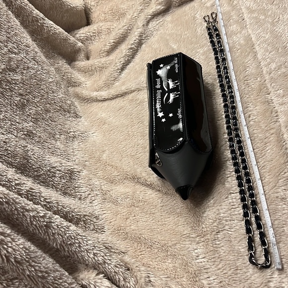 DOLLS KILL Bleeding Soul Eyeliner Crossbody Bag - Picture 11 of 11